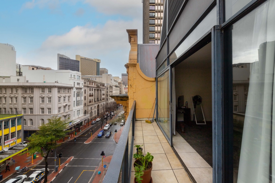 1 Bedroom Property for Sale in Cape Town City Centre Western Cape